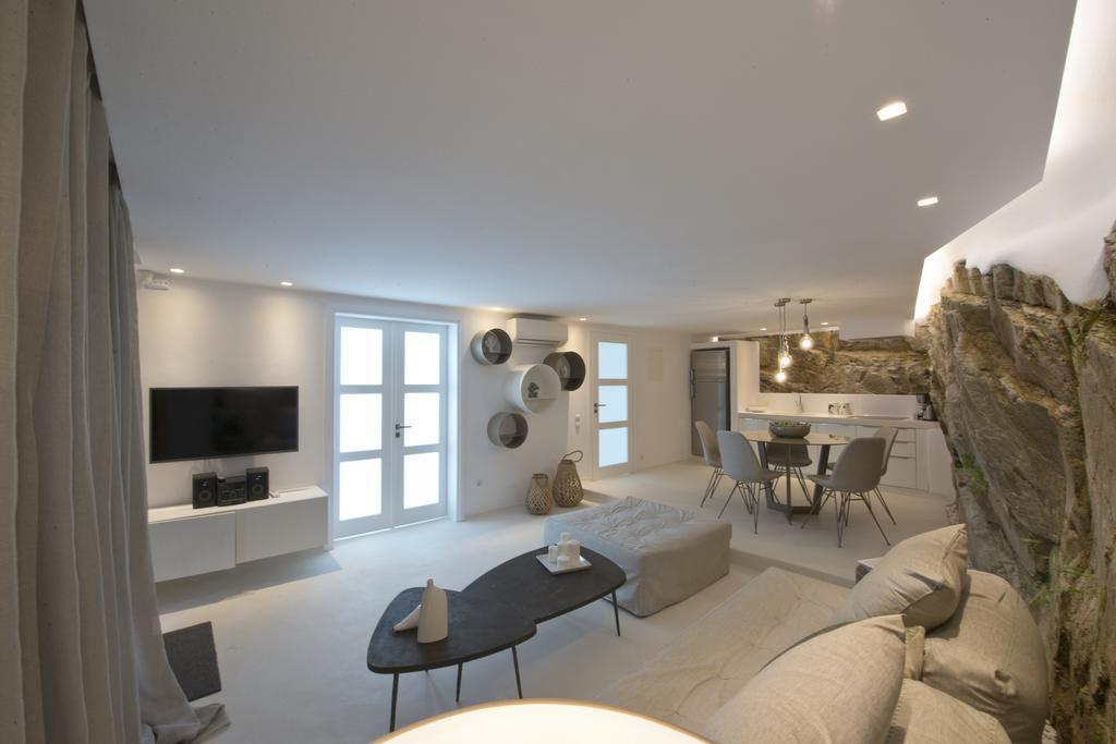 Diles Villas & Suites Mykonos Tourlos Exterior foto