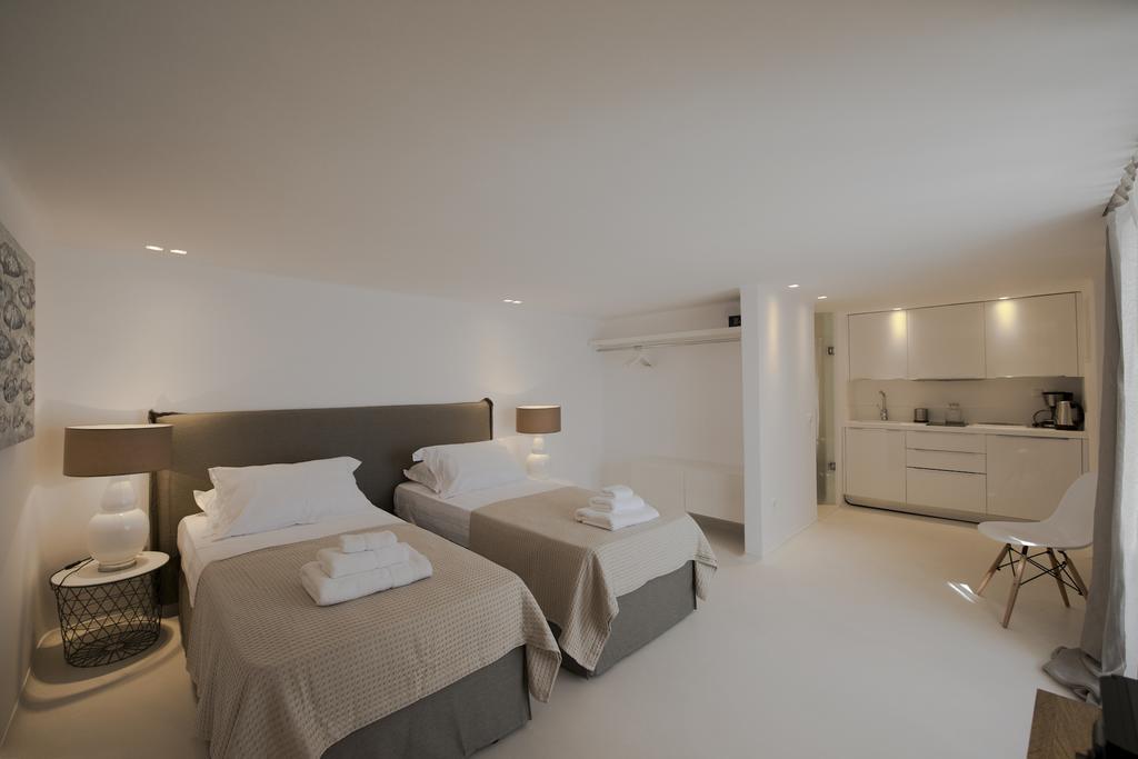 Diles Villas & Suites Mykonos Tourlos Exterior foto