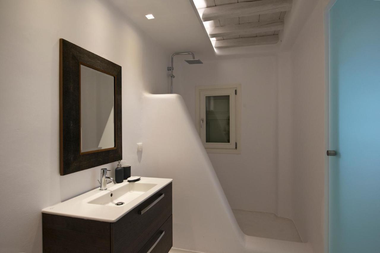 Diles Villas & Suites Mykonos Tourlos Exterior foto