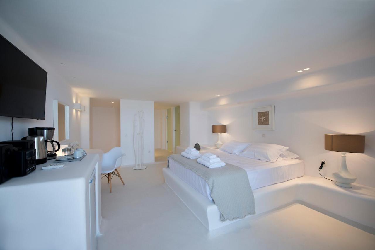 Diles Villas & Suites Mykonos Tourlos Exterior foto
