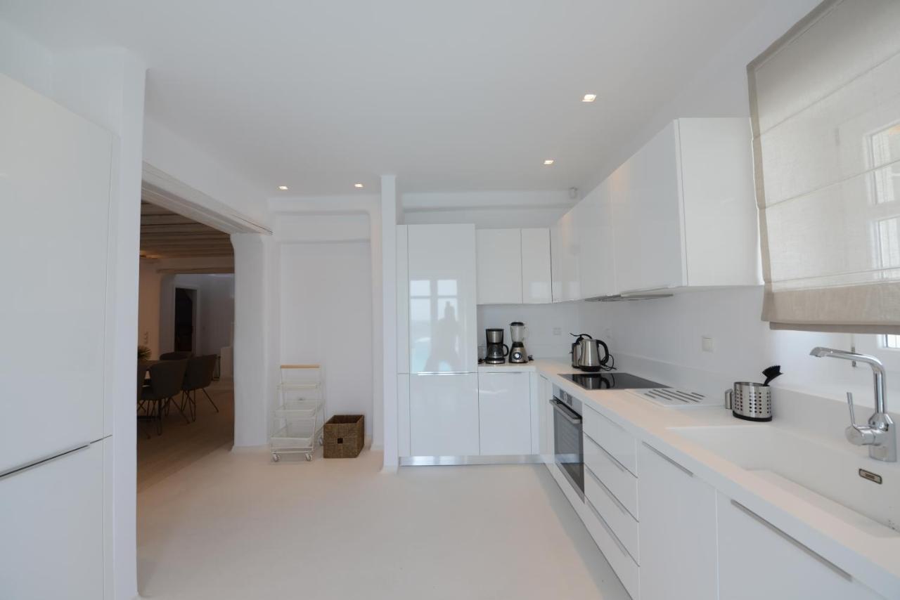 Diles Villas & Suites Mykonos Tourlos Exterior foto